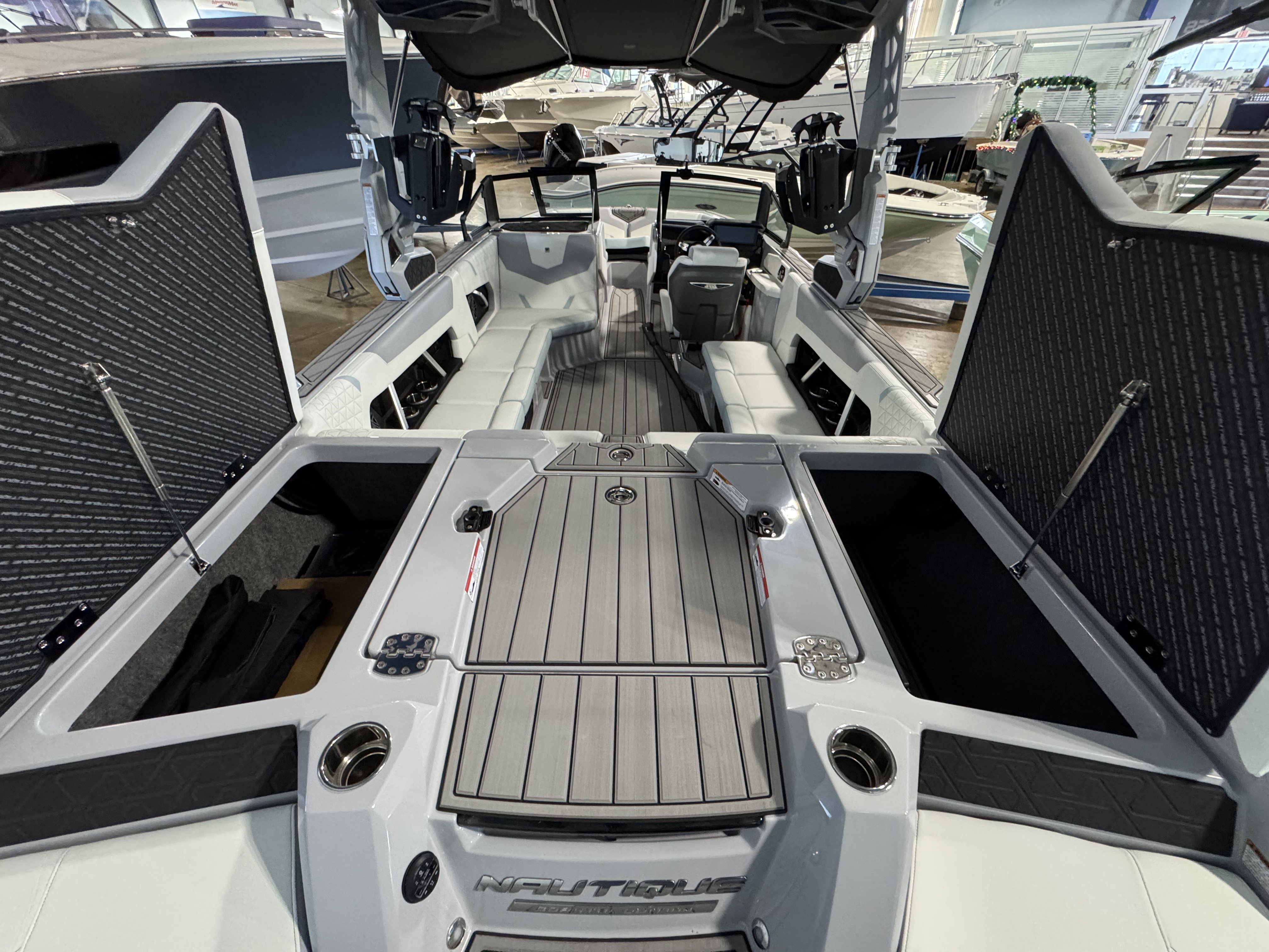 2025 Nautique GS22 Super Air Icon